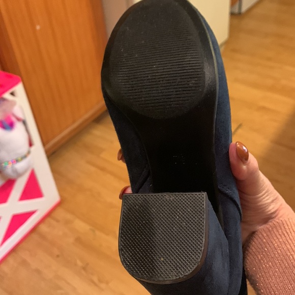 Carlos Santana Velvet Thigh High Navy Boot - Picture 16 of 16